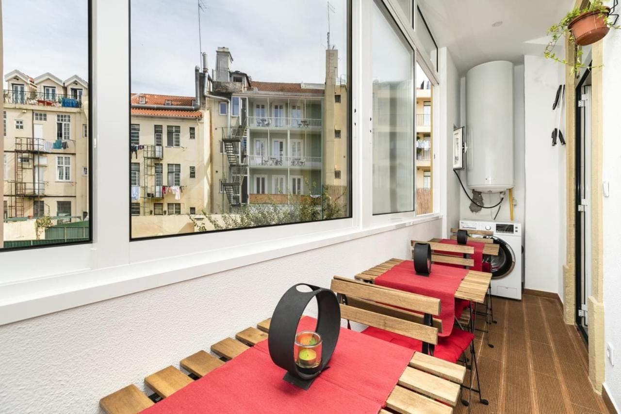 Maison d'hôtes Retro M2 R4 - Lovely Double With Shared Bathroom
